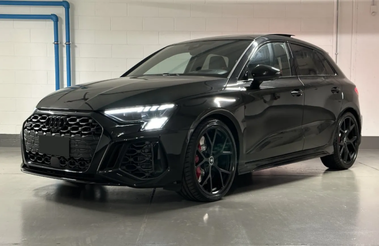 AUDI-RS3-SPORTBACK-1
