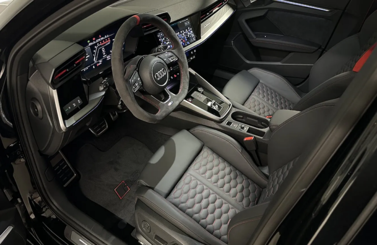 AUDI-RS3-SPORTBACK-2